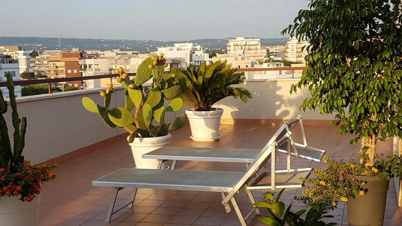 Isolaazzurra Apartment Monopoli Exterior photo